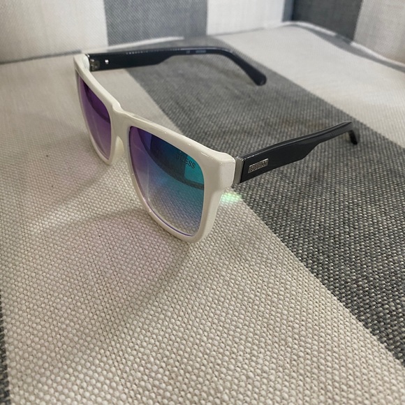 Guess Accessories - Guess Unisex Sunglasses